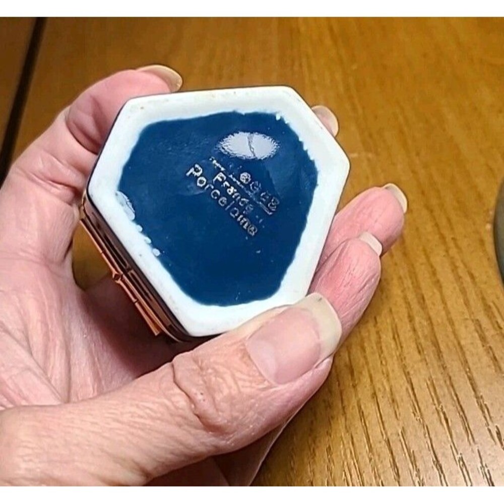 Vtg Limoges France Porcelain Dark Aqua Blue trinket Box Pill Box 2x2.25x1.5 NEW - Picture 10 of 12